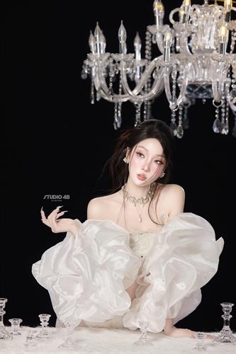 GLAMOUR #27